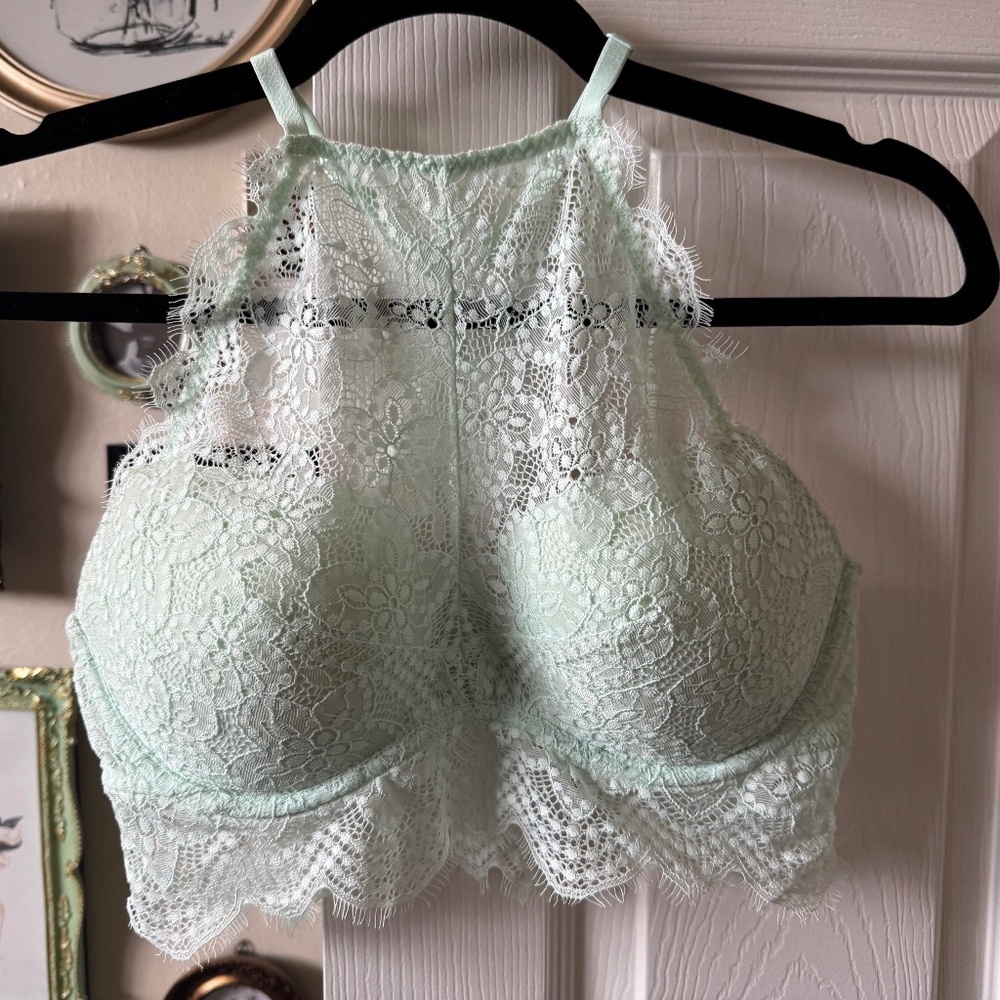 Victoria Secret Pink racer-back bra top